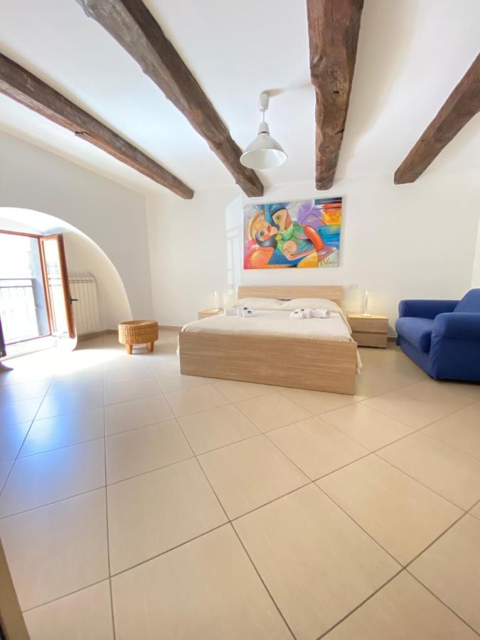 Ch Suite & Privateparking - Corso 18 Agosto - Apartment Potenza Eksteriør bilde